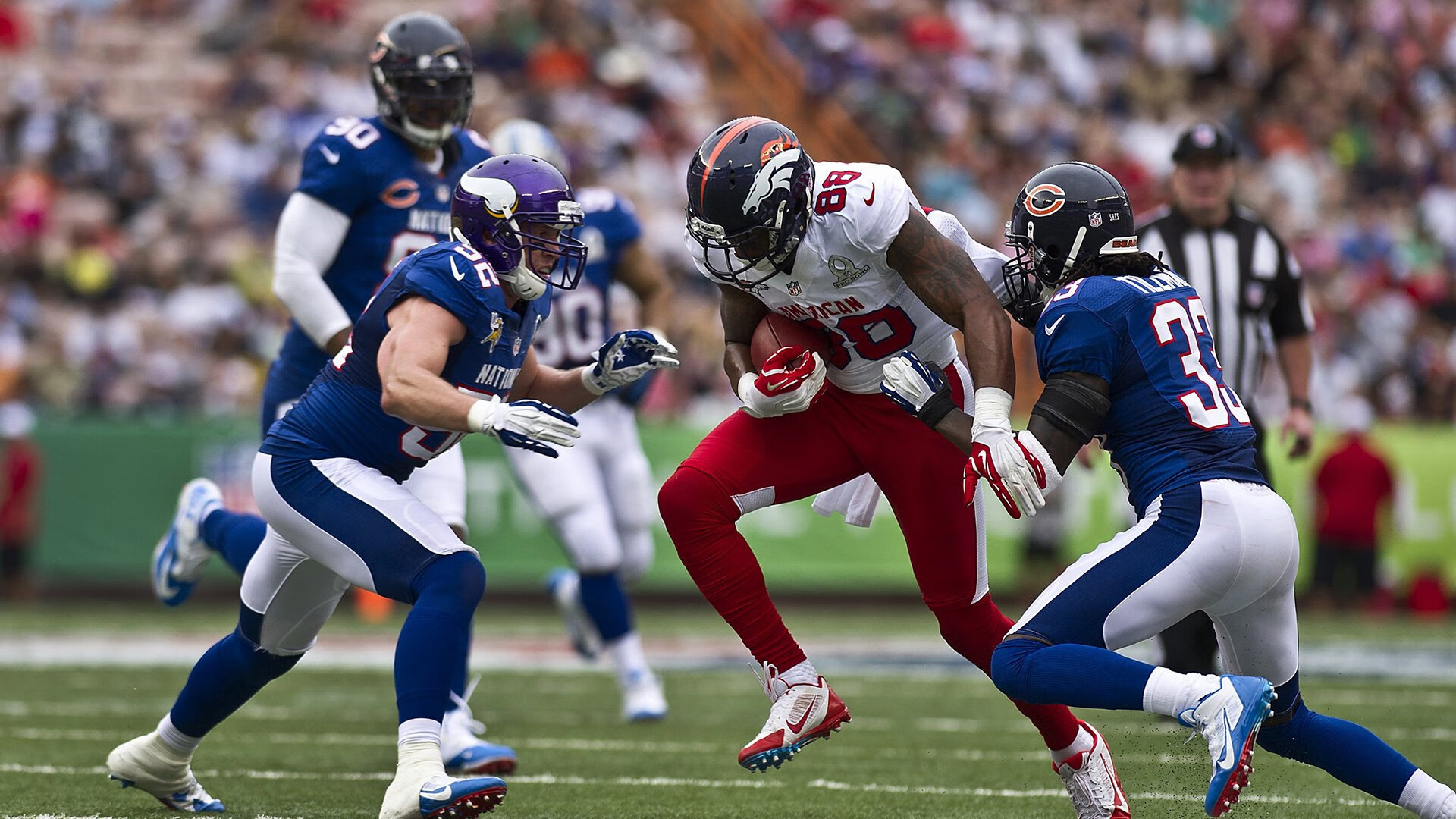 “激烈战役：球迷热血沸腾的最新精彩对决”，激烈战斗是什么意思