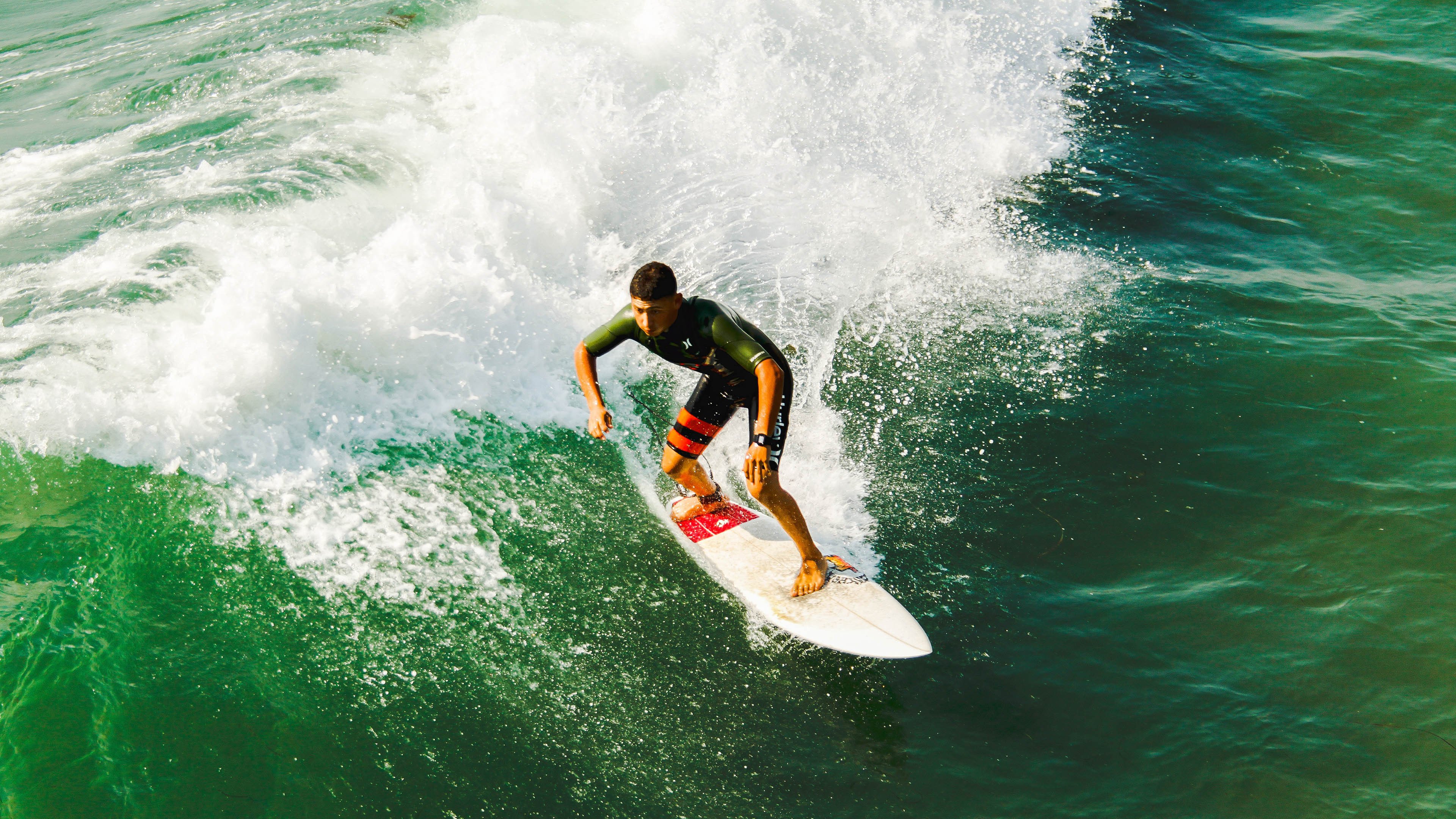 史上最绚丽“冠军庆典”，荣耀时刻永难忘怀，冠军庆祝动作