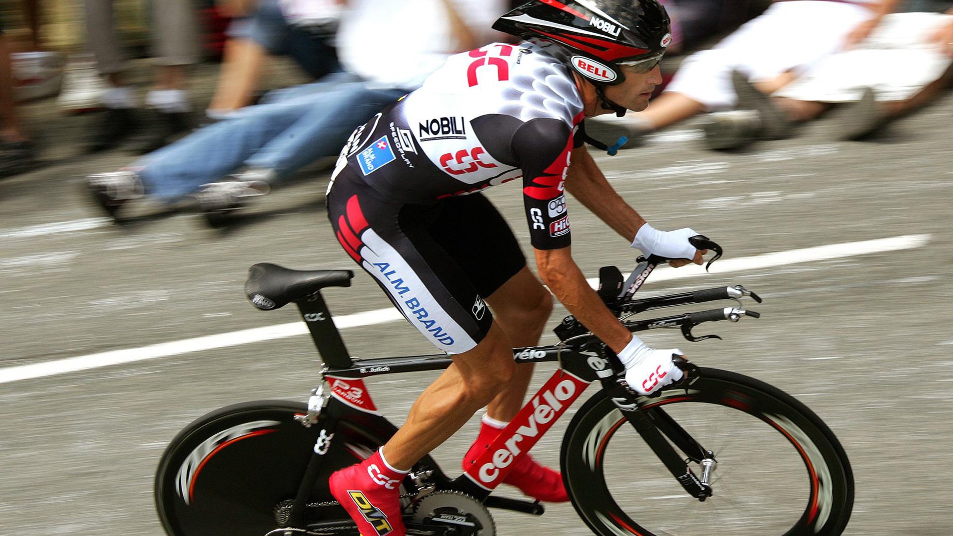 爱游戏服务-社区运营新策略，增强粉丝粘性和参与感，社区粉丝运营模式